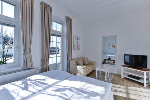 Appartement 5 mit Südbalkon in strandnaher Lage - Bäderstil-Villa in Wenningstedt/Sylt Exterior foto